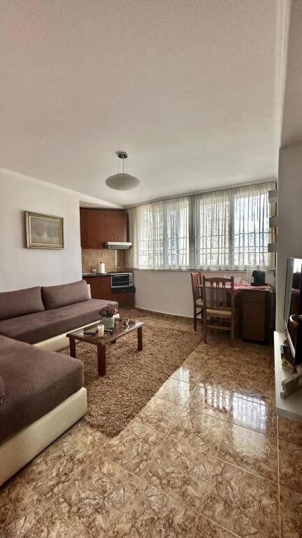 Apartament 1+1 për qira