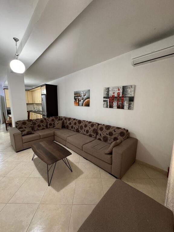 Apartment for rent - near Platea Residence