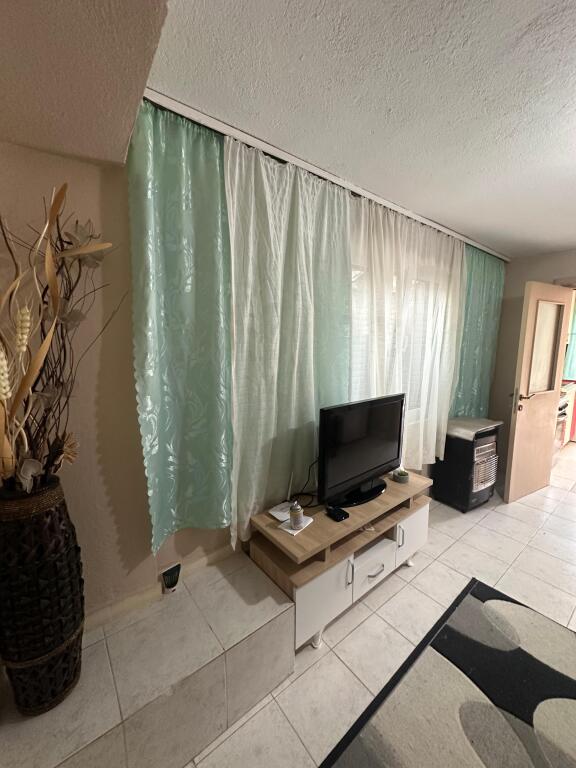 1+1 Apartment for Rent 5 minutes from Pazari i Ri
