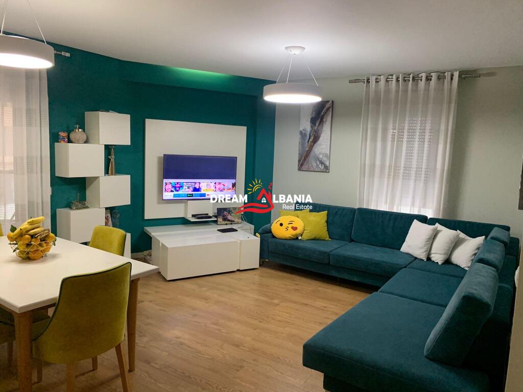 2+1 apartment for rent at 21 December near Magnet Complex in Tirana (ID 42214781)