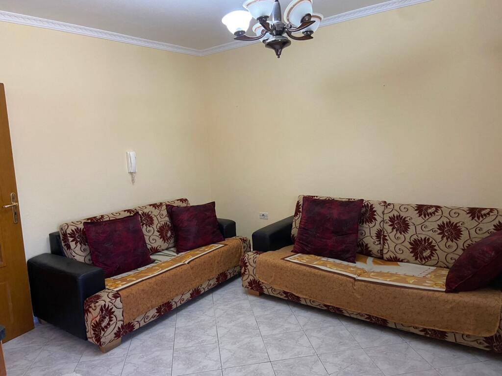 🏢Rruga Ferit Xhajko, after Ish Restorant Durresit near Supermarket Spar, an apartment with an area of 90m2, 2+1, furnished is for rent.