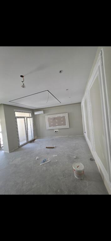 5 Maji Shitet Apartament 2+1+2