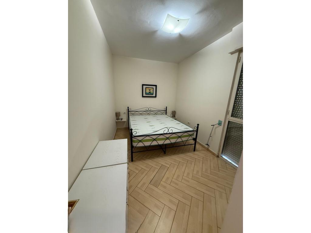 APARTAMENT 2+1 PER QIRA NE RR.KAVAJES!