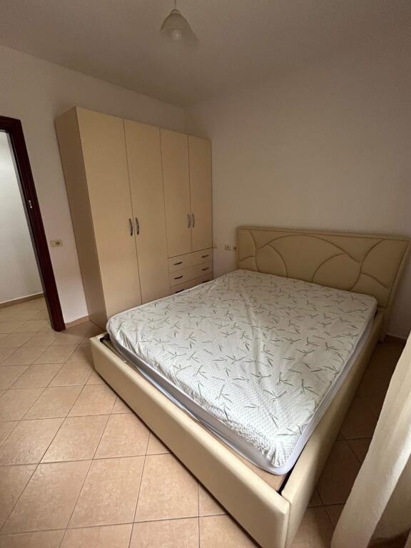 In Affitto Appartamento 1+1+1 Balcone