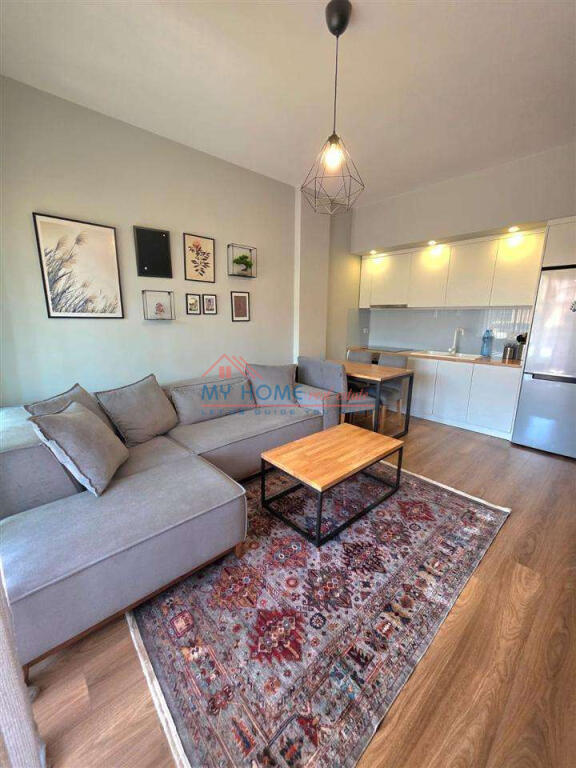 1+1 apartment for rent at Liqeni i Thate Tirana