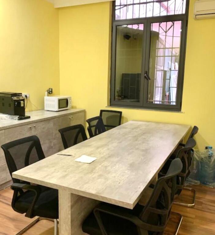 For Rent: Commercial Space in Blloku Area – Near Restaurant Era | Prime Location | A/C | Wooden Flooring | Spacious Layout