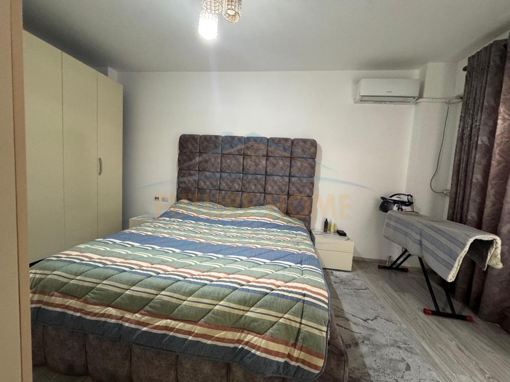 Shitet, Apartament 1+1, Selvia, Tiranë.