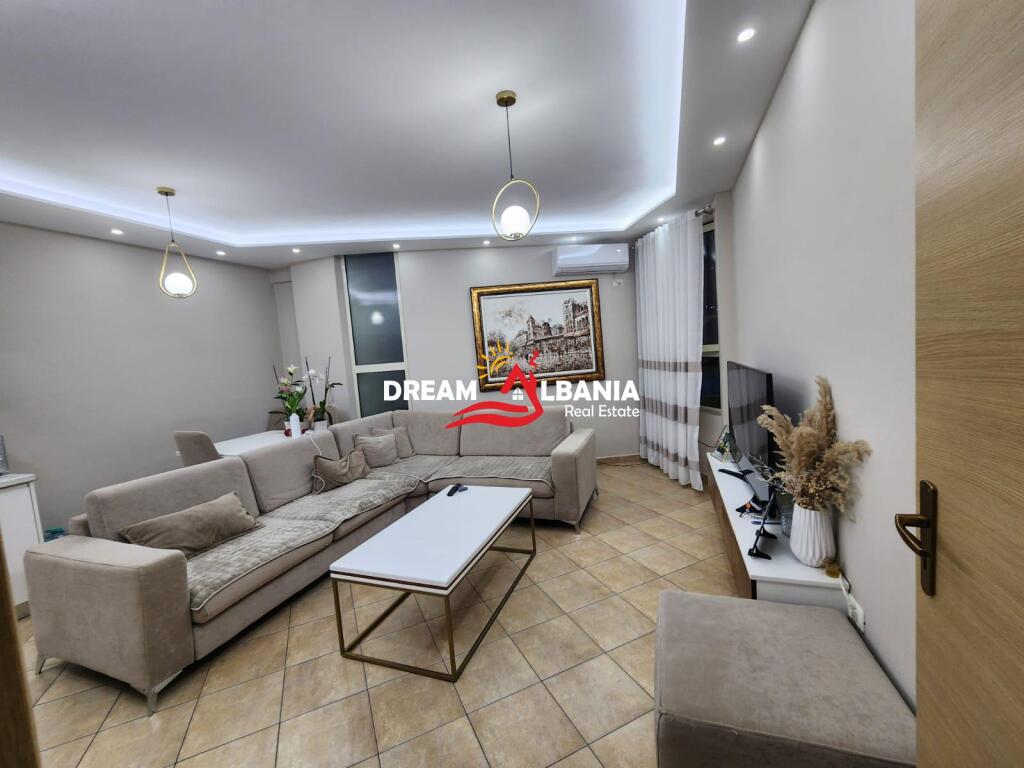 1+1 apartment for sale in Shkoze