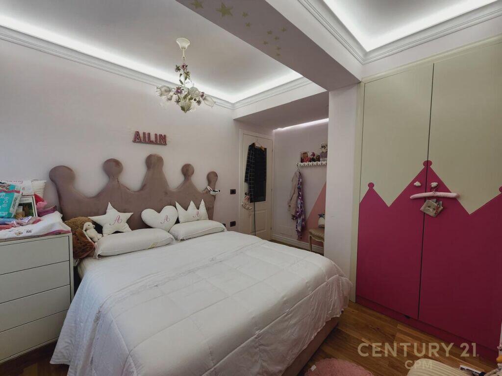 OKAZION! SHESIM DUPLEX 3+1+3 TEK KODRA E DIELLIT 2.