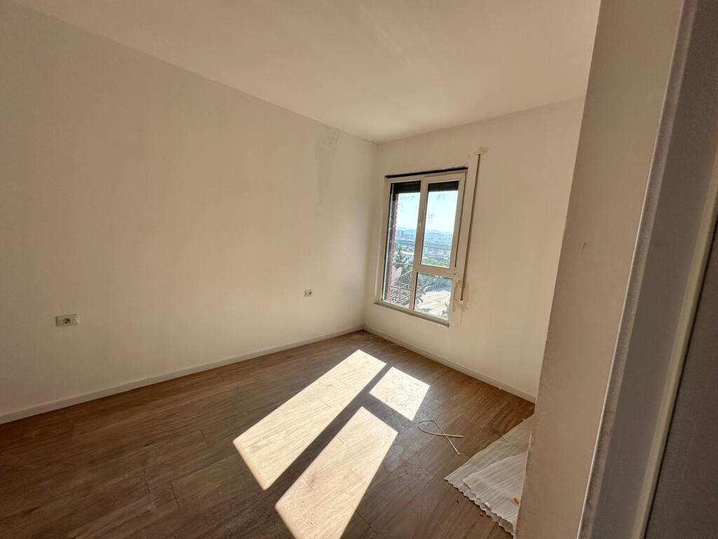 Shitet apartament 1+1 tek Urban Residence, Paskuqan