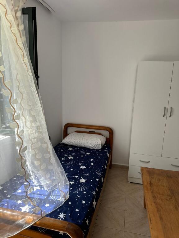 VASIL SHANTO studio for rent