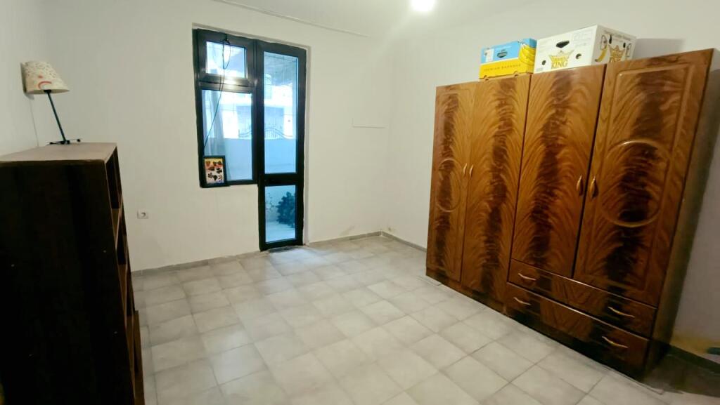 Apartament 1+1 për qira afër rrugës së Kosovarëve