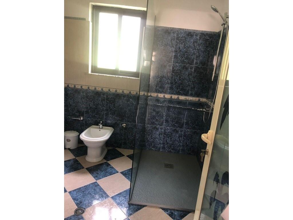 FLOOR VILLA FOR RENT LOCATED NEAR GRAND COMPLEX, ELECTRIC MARKET, TIRANA!