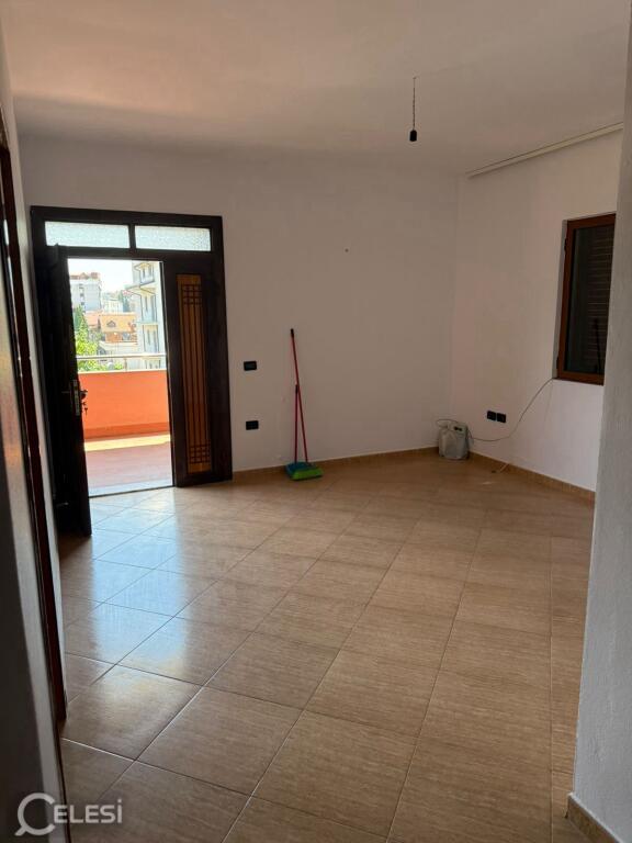 JEPET ME QERA APARTAMENT 3+1 SIRI KODRA