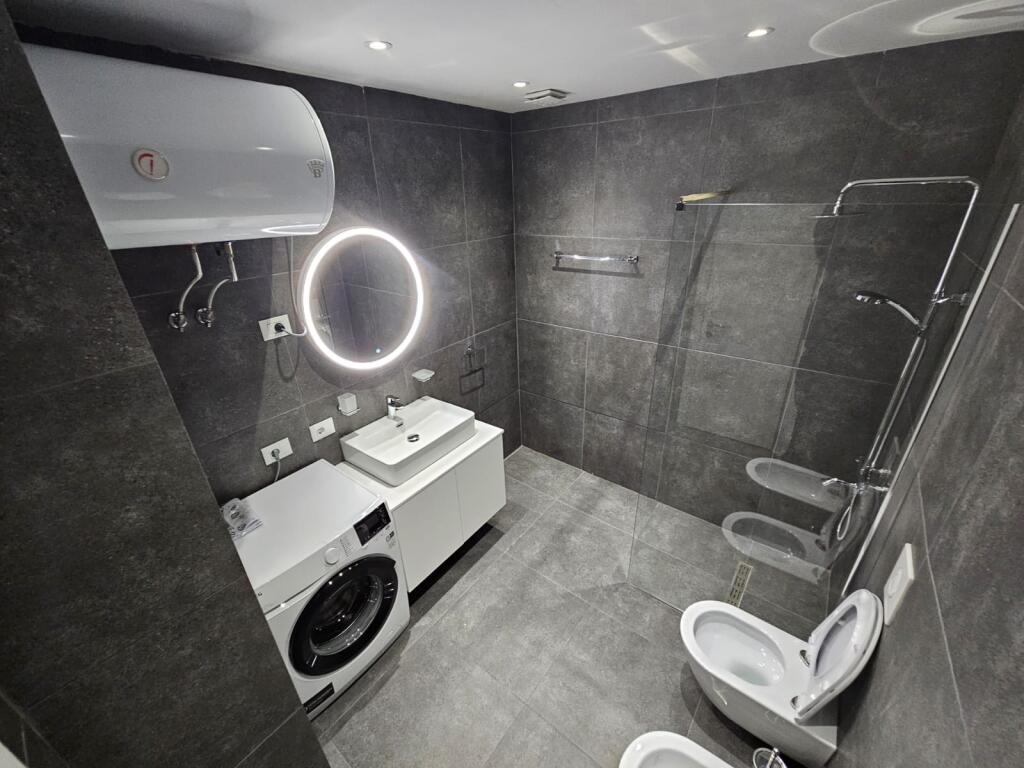 Apartament 2+1 për qira në Myslym Shyr