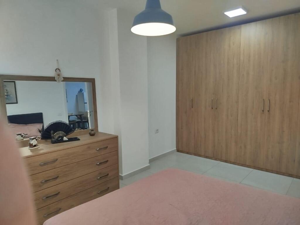 1+1 apartment for rent, December 21