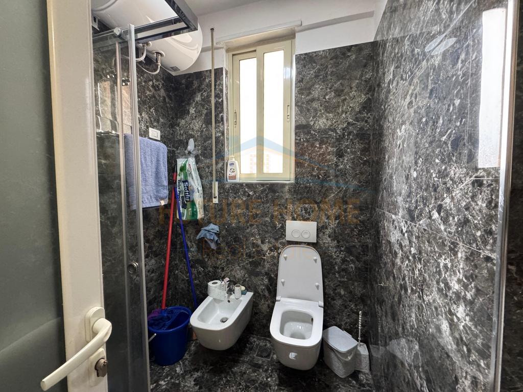 Shitet, Apartament 1+1, Selvia, Tiranë.