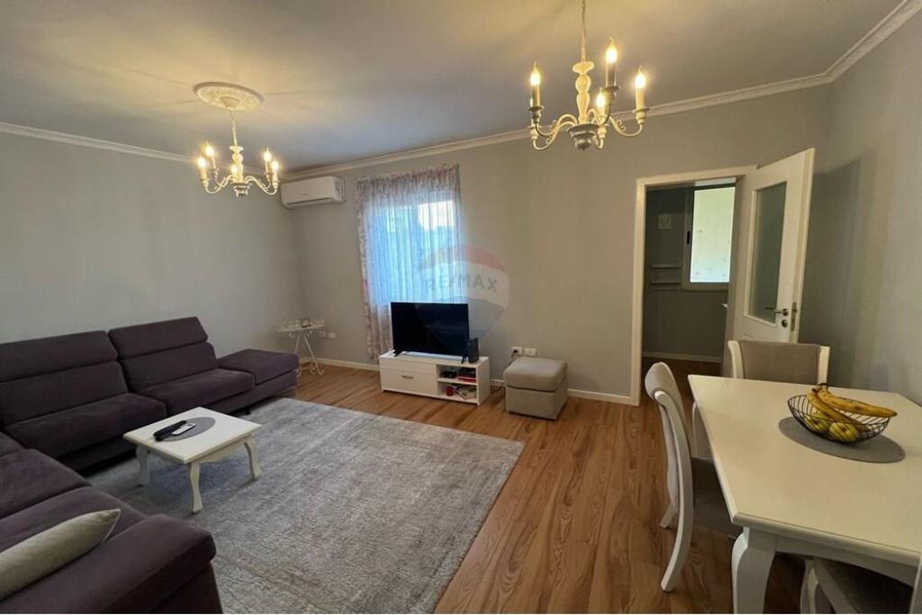 Apartament me qira 1+1 te Rruga Fortuzi!