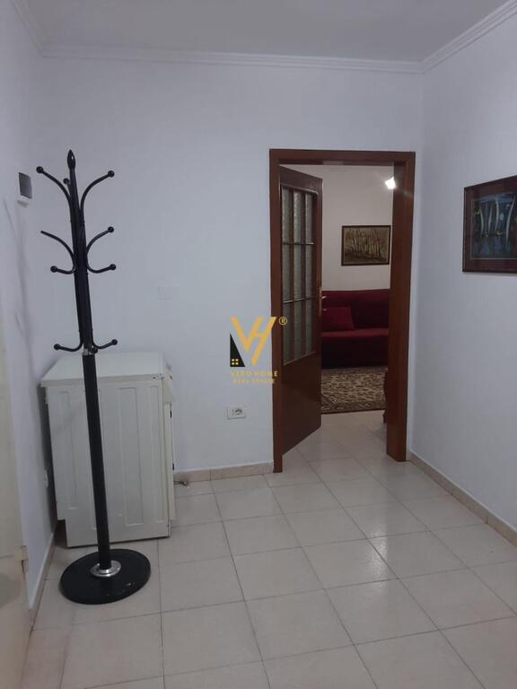 APARTAMENT 2+1 ME QERA TE BLLOKU