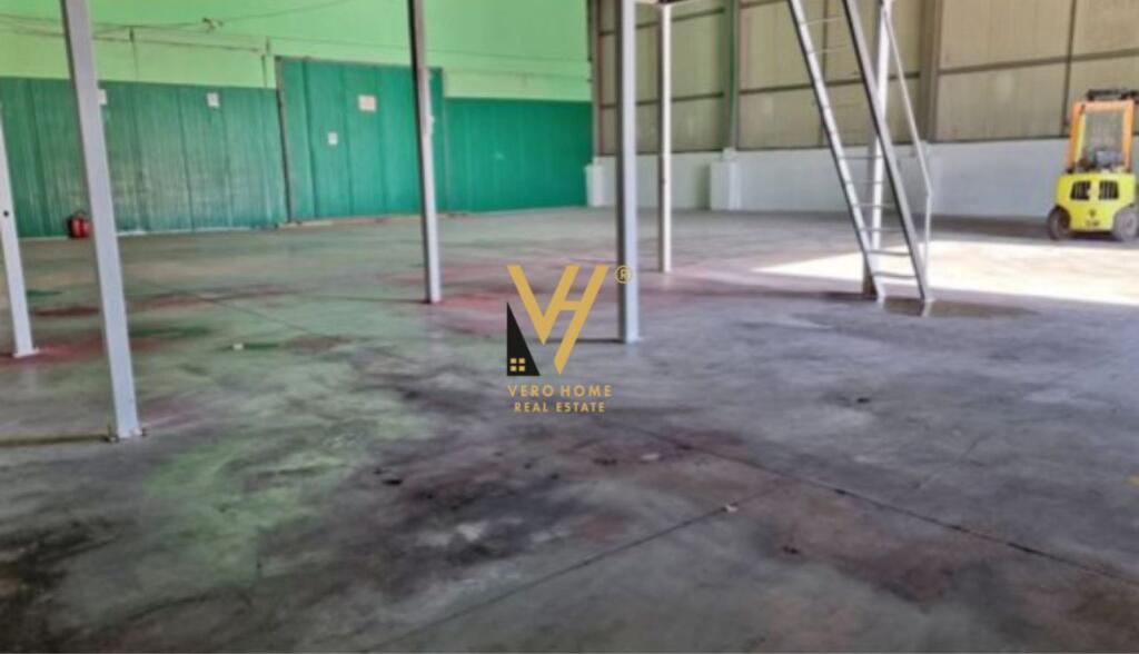 MAGAZINA 600M2 ME QERA ME ÇMIM 170,000 LEK