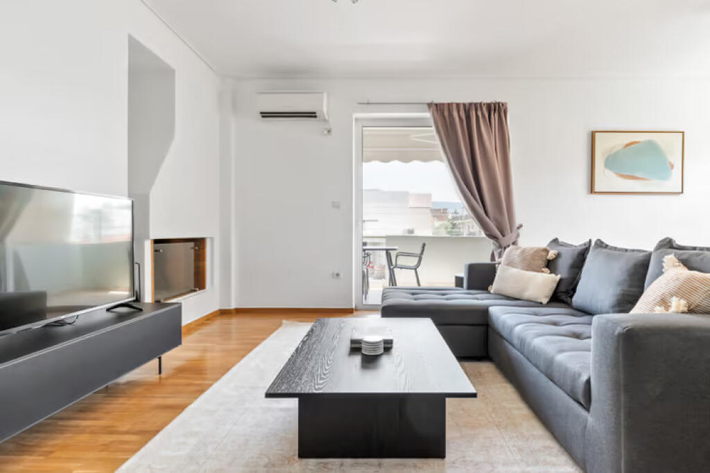 Appartamento in Affitto 1+1 presso Liqeni i Thate (ID B210648) Tirana.