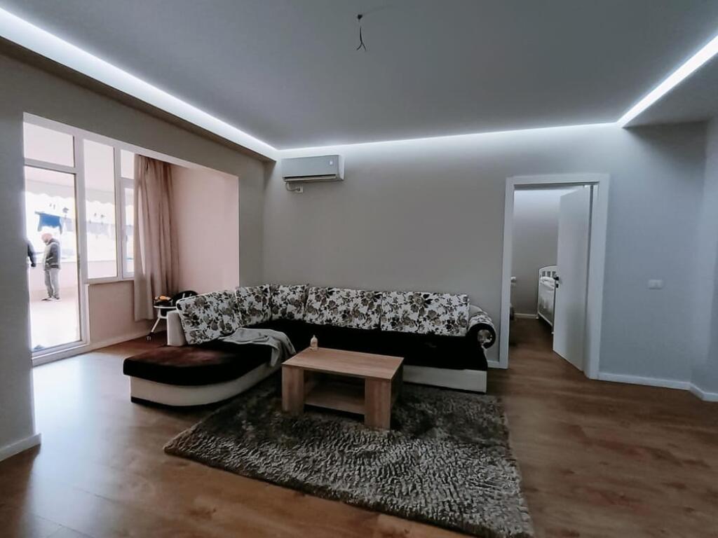 Appartamento in affitto ad Astir