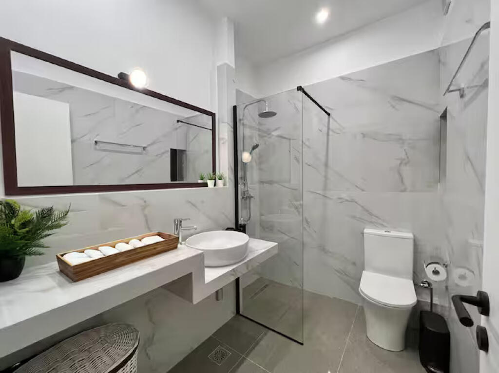 Apartament Me Qera 1+1 Tek Garden Building (ID B2101148) Tirane