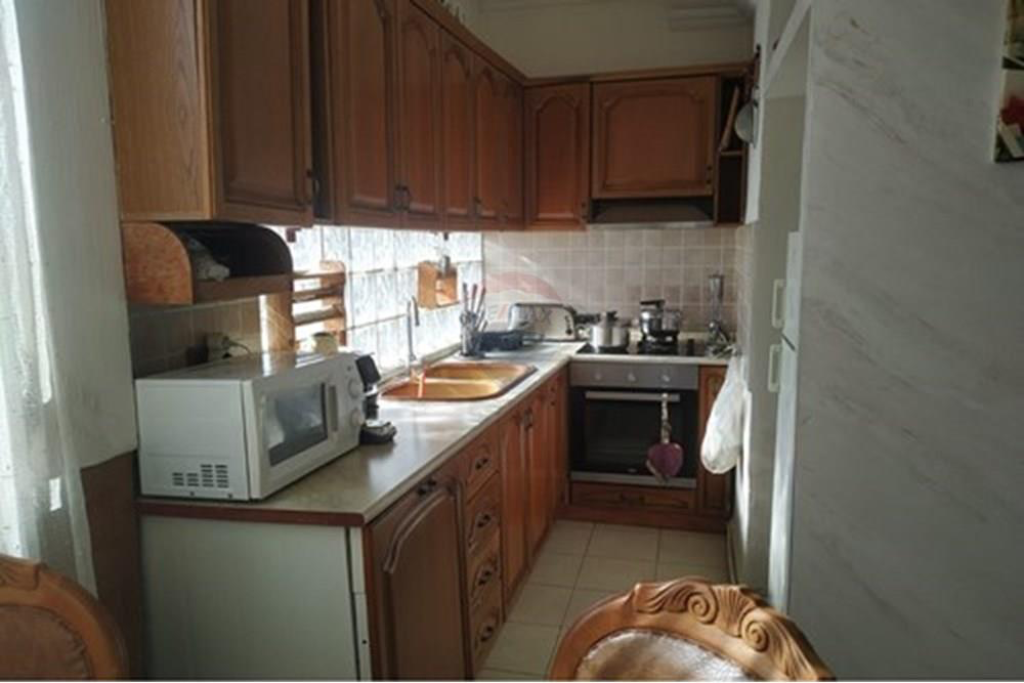 Apartament 2+1 ne Shitje tek Shkolla e Baletit