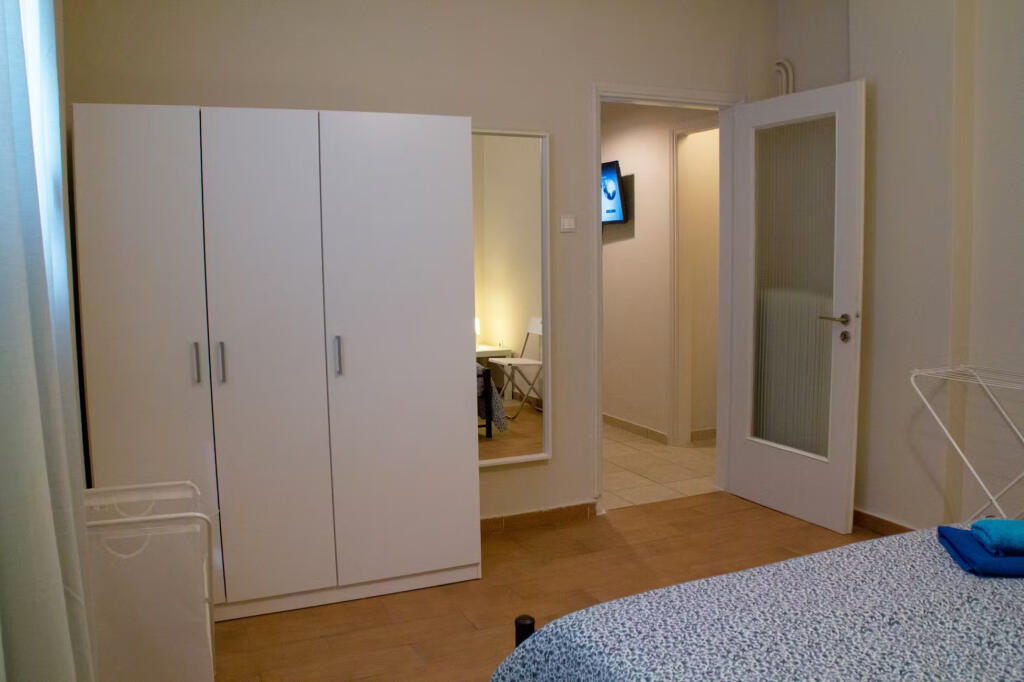 Apartment for Rent 1+1 at Willson Square (ID B211350) Tirana.
