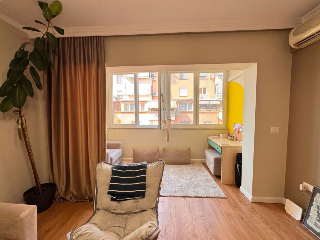 For sale Apartment 1+1 - Paris Commune