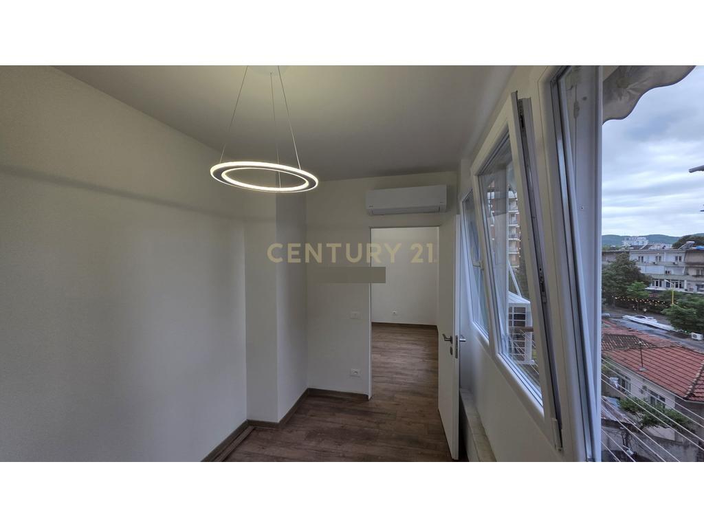 FOR SALE APARTMENT 2+1 ON ELBASAN STREET