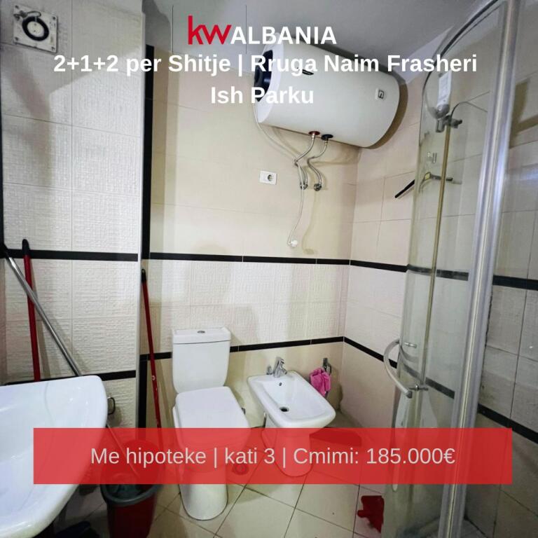 For sale apartment 2+1+2 near Ndre Mjedës, area of the former Park - Tirana