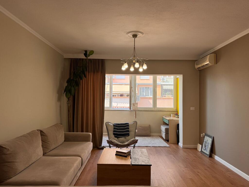 For sale Apartment 1+1 - Paris Commune