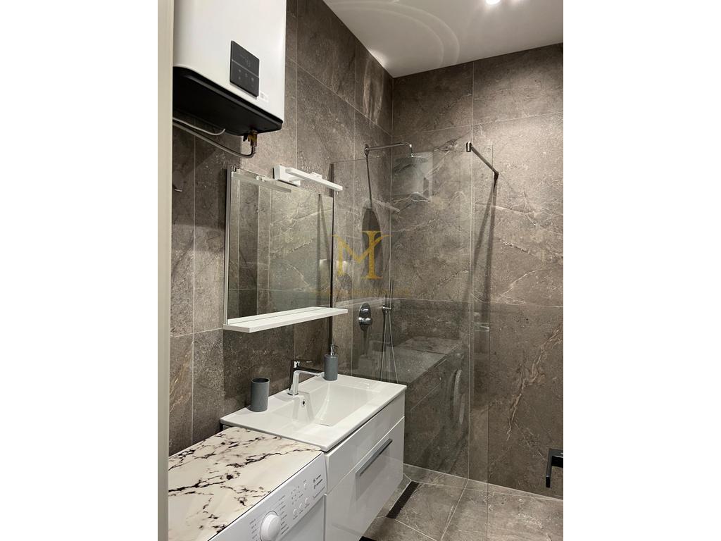 Shiten 2 apartamente ne Plazh, Iliria, Durres. 80 metra larg detit!!