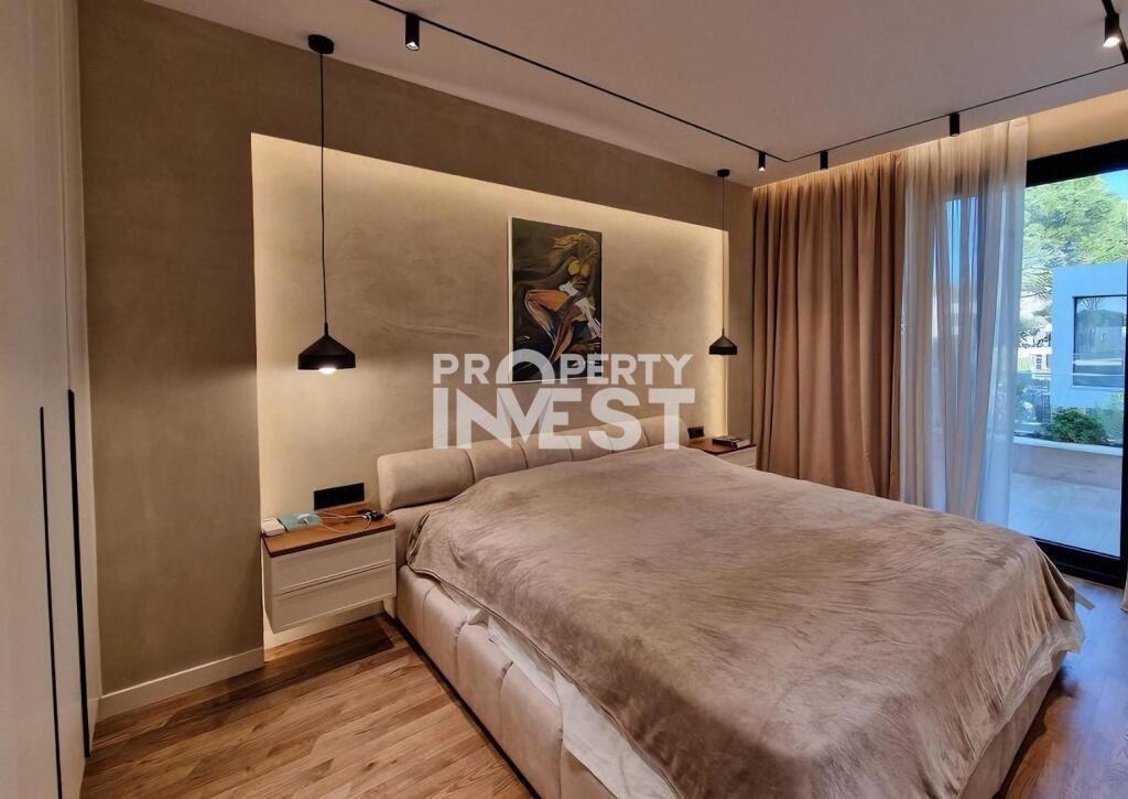 For sale a super villa attached to the San Pietro Residence, Lalezi Bay.