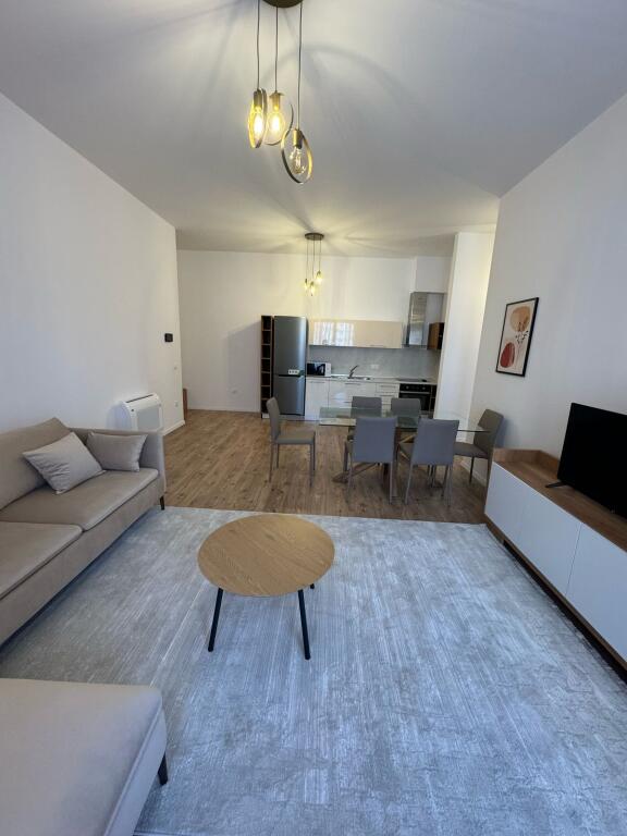 Apartament 1+1 me Qira te Kompleksi Delijorgji