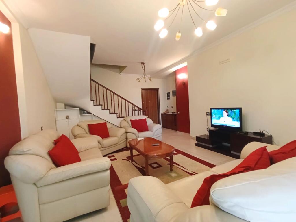 Duplex 3+1+2 bathrooms for rent, Kodra e Diellit!
