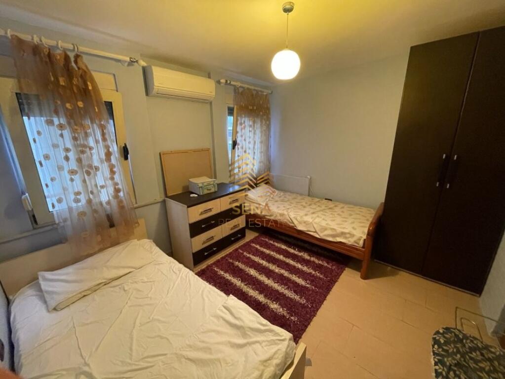 Qira, Hyrje Private 3+1+2 tualete+Blk, Ali Demi