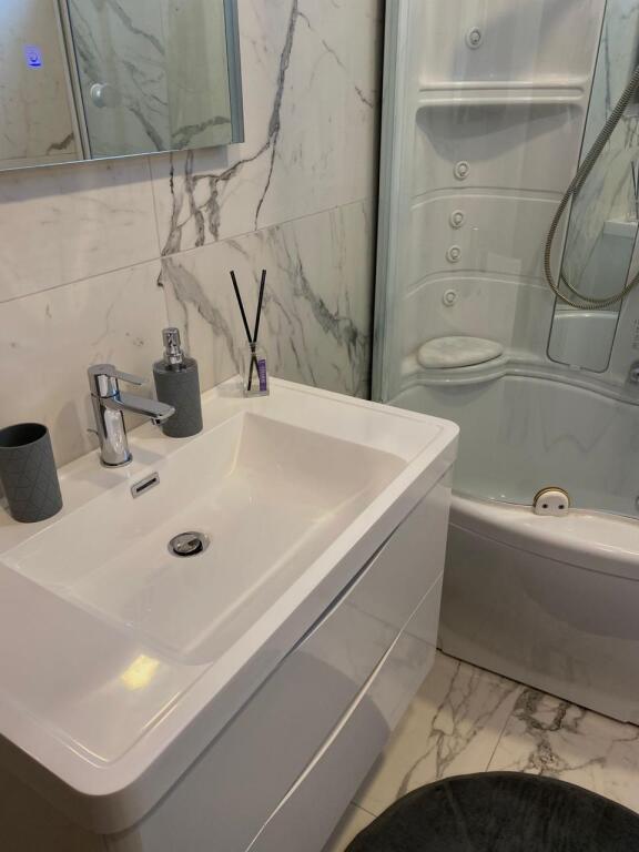 TRIPLEX FOR RENT IN DURRES WITH SEA VIEW