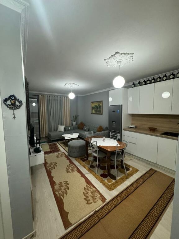 Apartament 1+1 me qira ne Astir tek Vila L