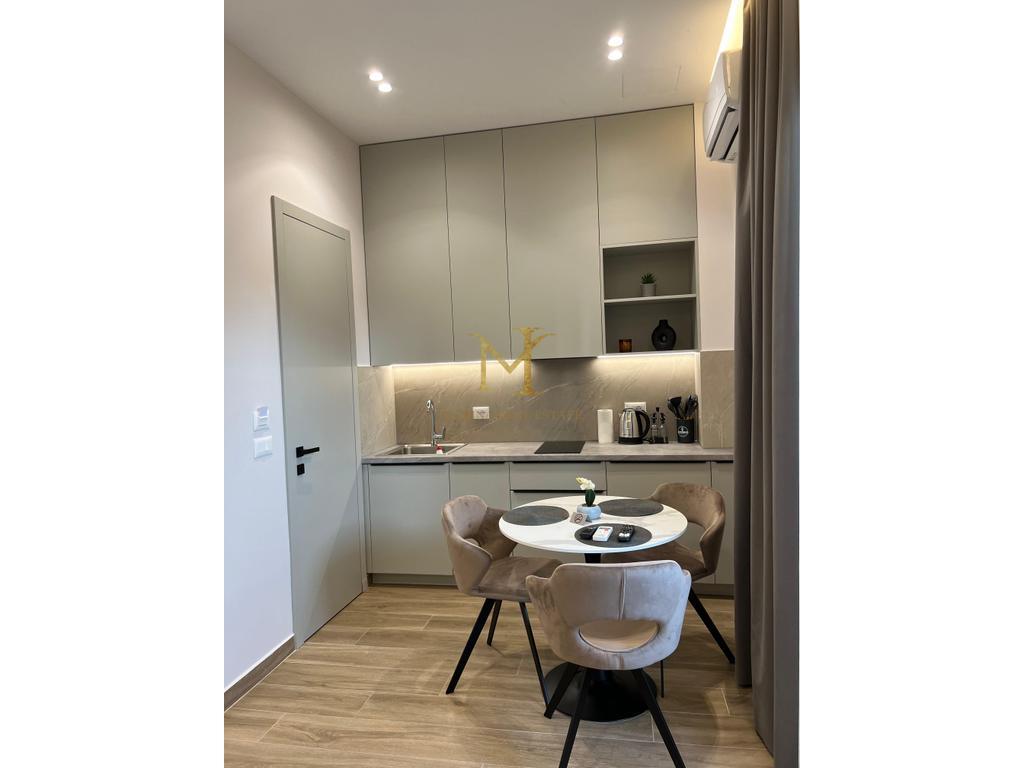 Shiten 2 apartamente ne Plazh, Iliria, Durres. 80 metra larg detit!!