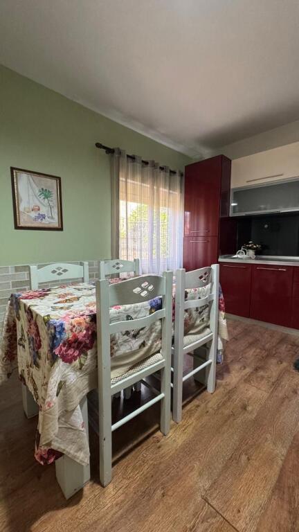 For rent a studio with a veranda at Zogu i Zi