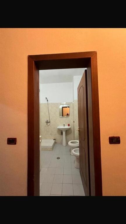 Apartament 2+1 me qera ne Don Bosko, shkolla Vace Zela