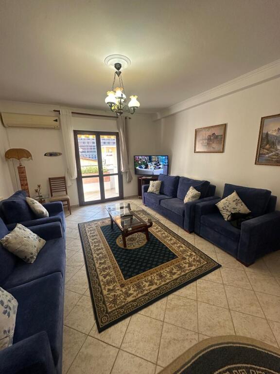 Apartment for rent 2+1 Paris Commune