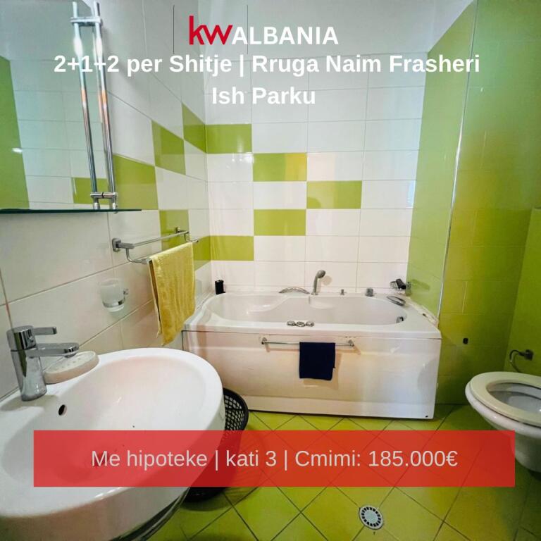 For sale apartment 2+1+2 near Ndre Mjedës, area of the former Park - Tirana