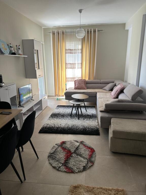 For rent 2+1+1 UNIVERS CITY