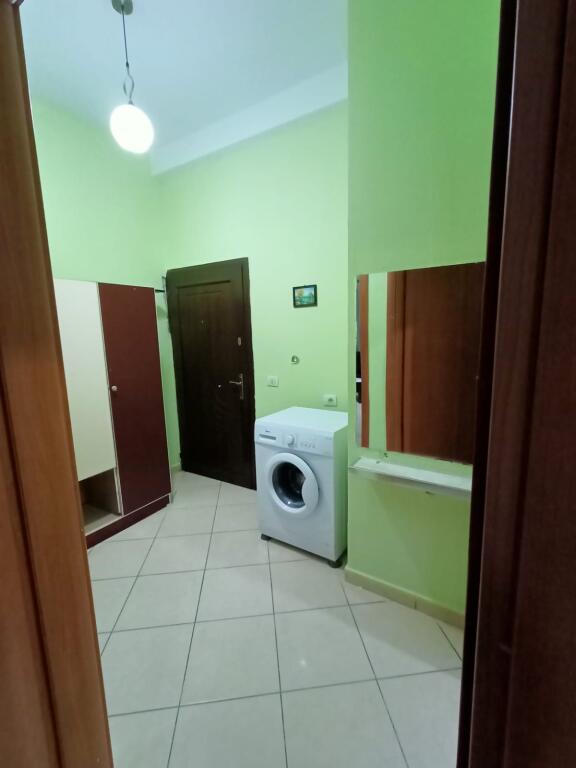 Apartment 1+1 for rent near 2-Palmave in Astir!