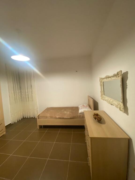 2+1, furnished, with parking, Peti street, Dry Lake.