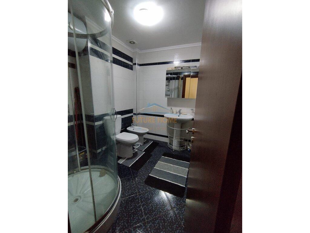 Rent, Apartment 1+1 Laprake, Tirana.