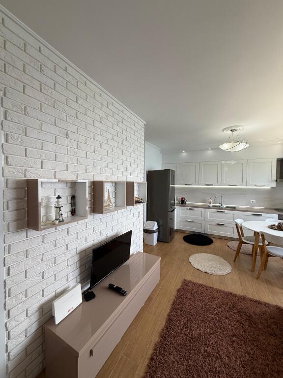 FOR SALE APARTMENT WITH SEA VIEW!